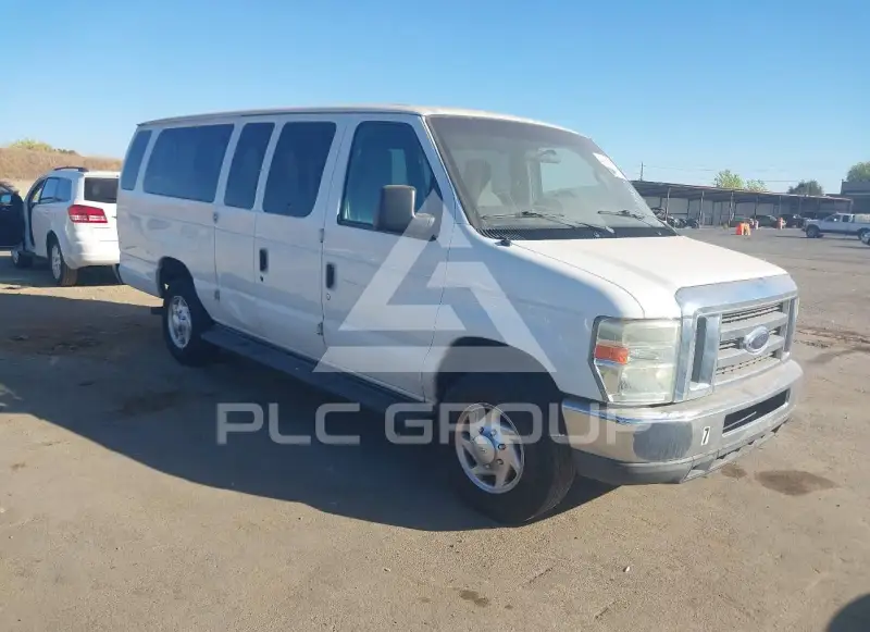 2010 Ford E-350 фото