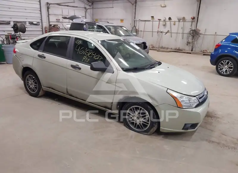 2010 Ford FOCUS фото