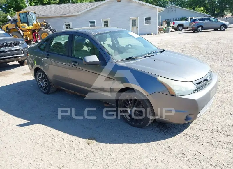 2010 Ford FOCUS фото
