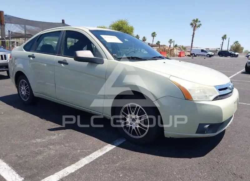 2010 Ford FOCUS photo