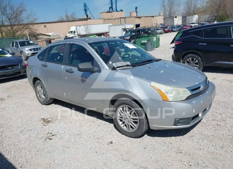 2010 Ford FOCUS фото