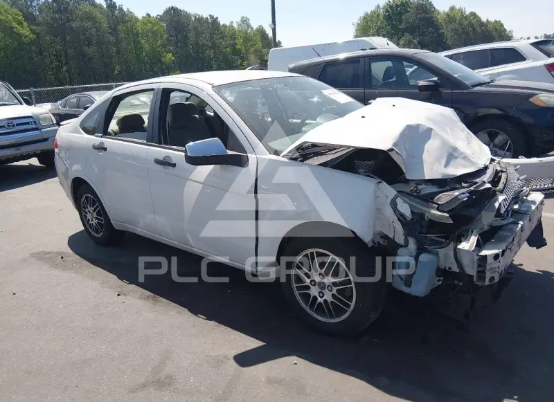 2010 Ford FOCUS photo