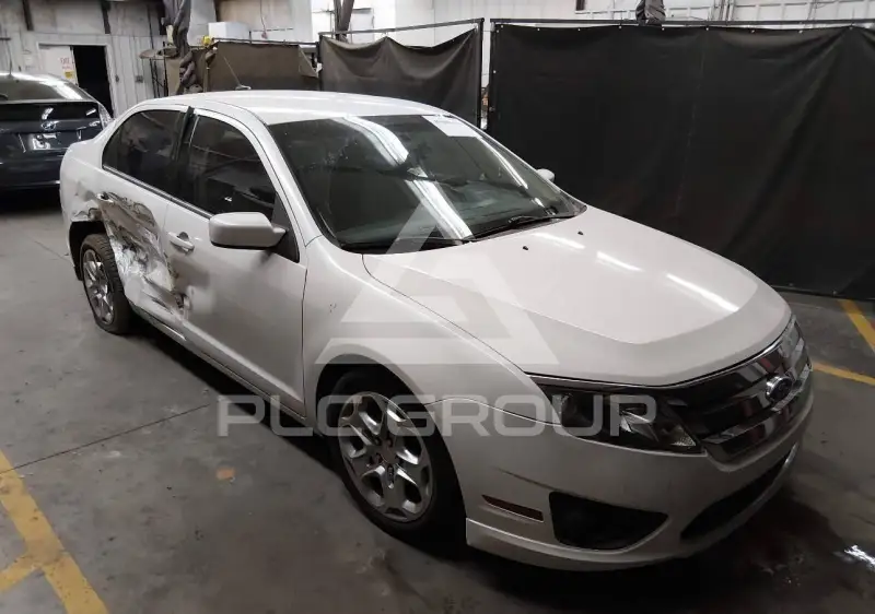 2010 Ford FUSION фото