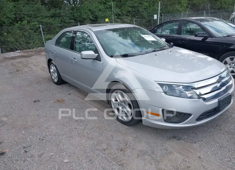 2010 Ford FUSION photo