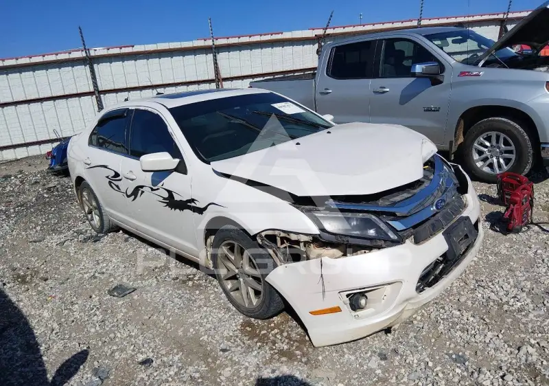 2010 Ford FUSION фото