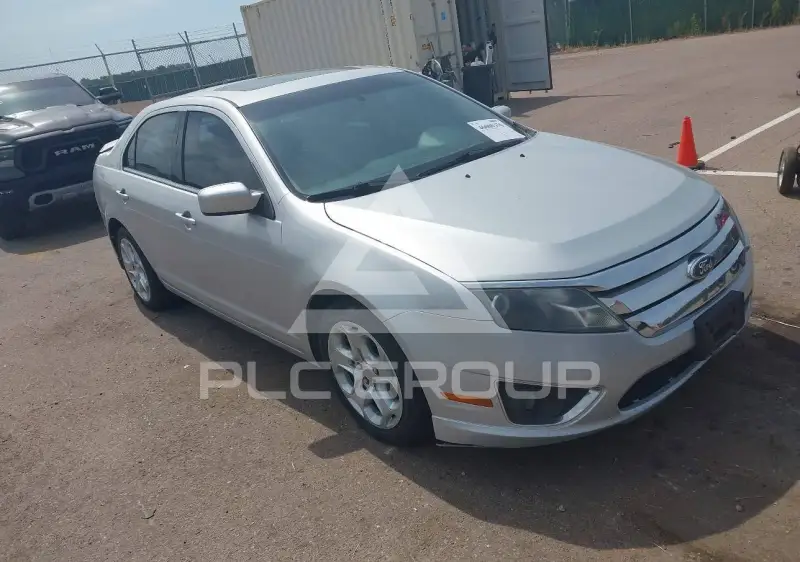 2010 Ford FUSION фото