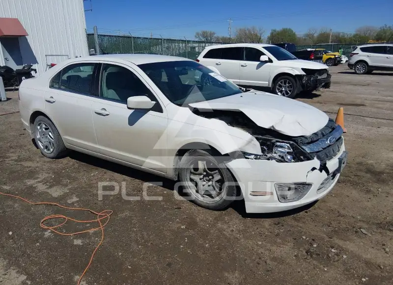 2010 Ford FUSION фото