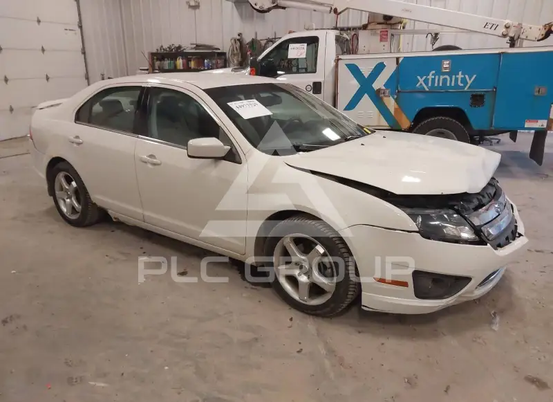 2010 Ford FUSION фото