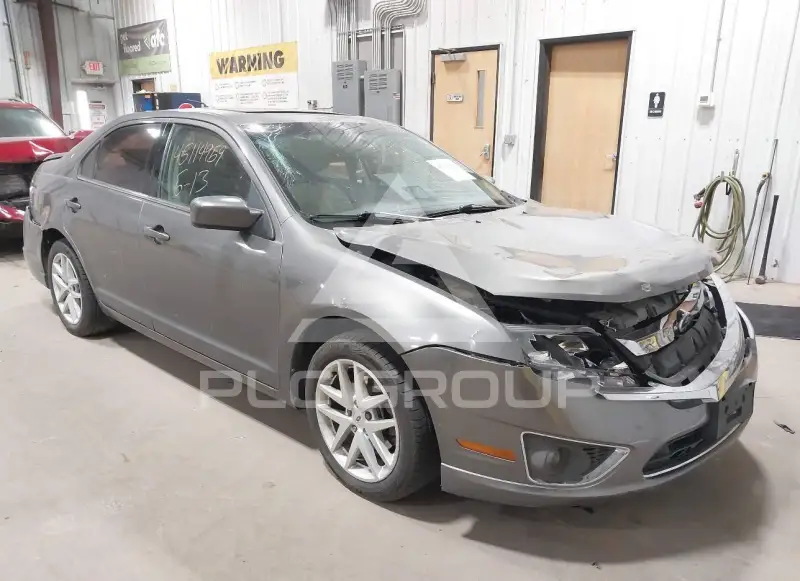 2010 Ford FUSION фото