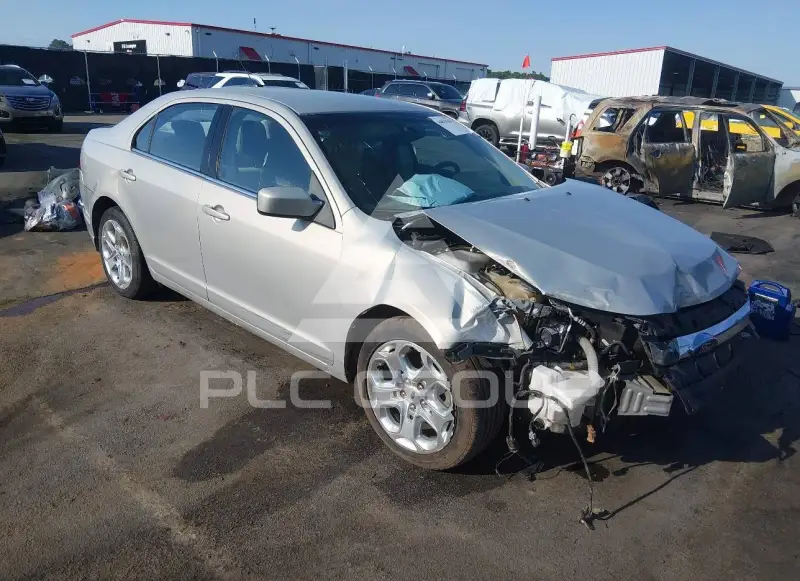 2010 Ford FUSION фото