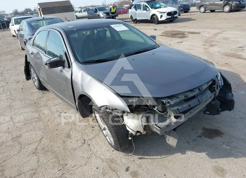 2010 Ford FUSION фото