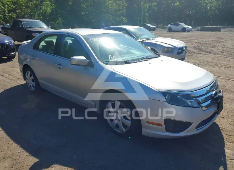 2010 Ford FUSION фото