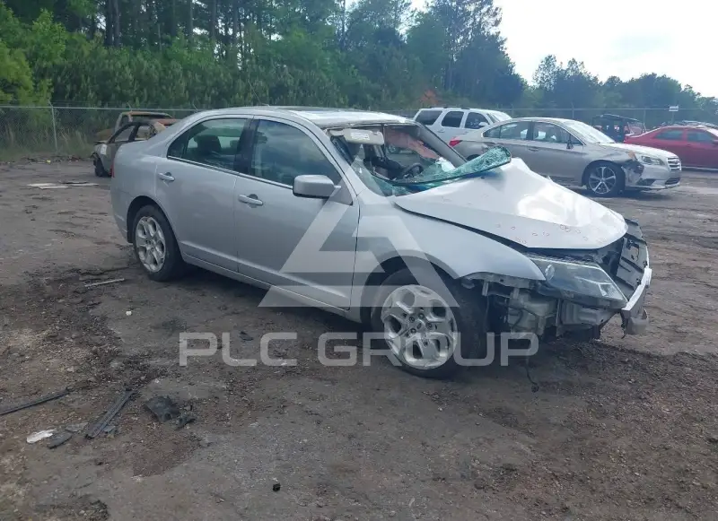 2010 Ford FUSION фото