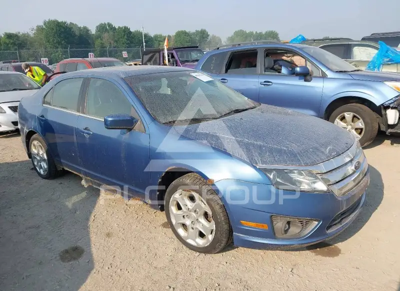 2010 Ford FUSION photo