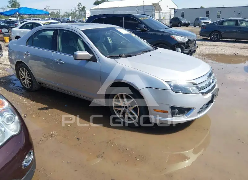 2010 Ford FUSION фото