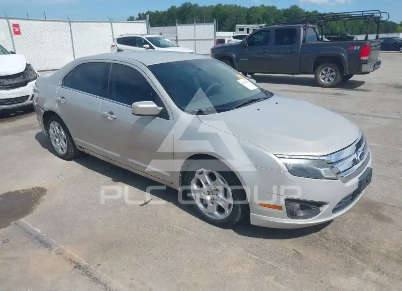 2010 Ford FUSION photo