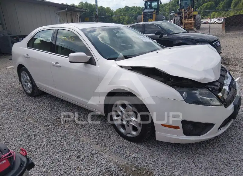 2010 Ford FUSION photo