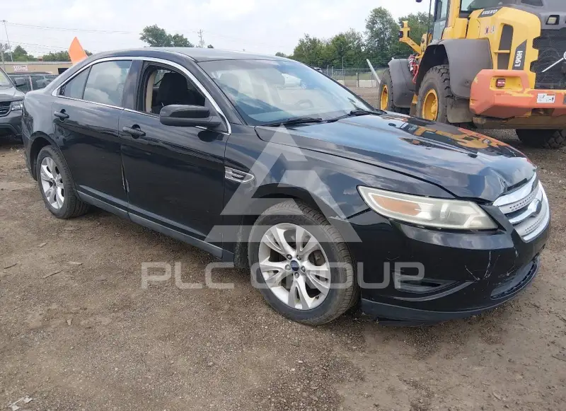 2010 Ford TAURUS фото