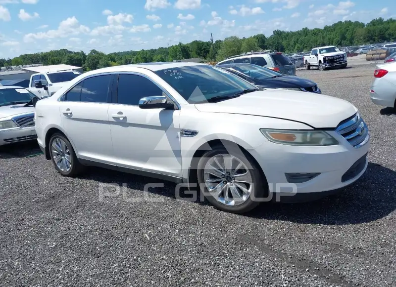 2010 Ford TAURUS фото