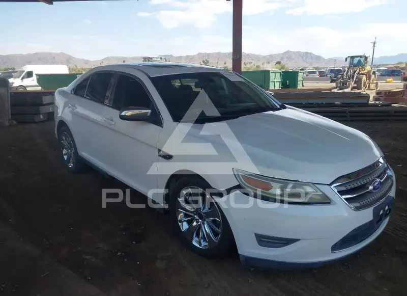 2010 Ford TAURUS фото