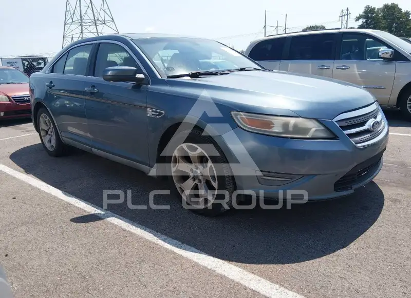 2010 Ford TAURUS фото