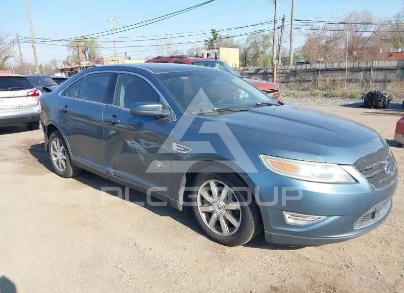 2010 Ford TAURUS фото