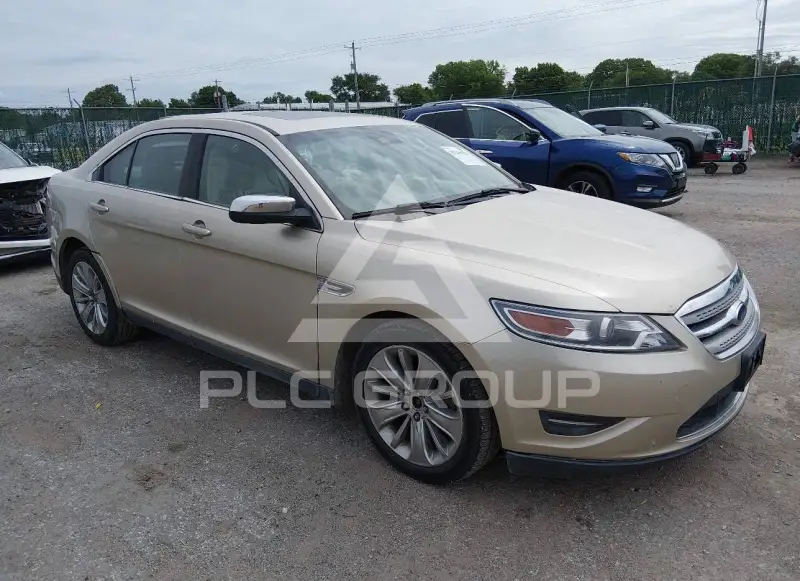 2010 Ford TAURUS фото