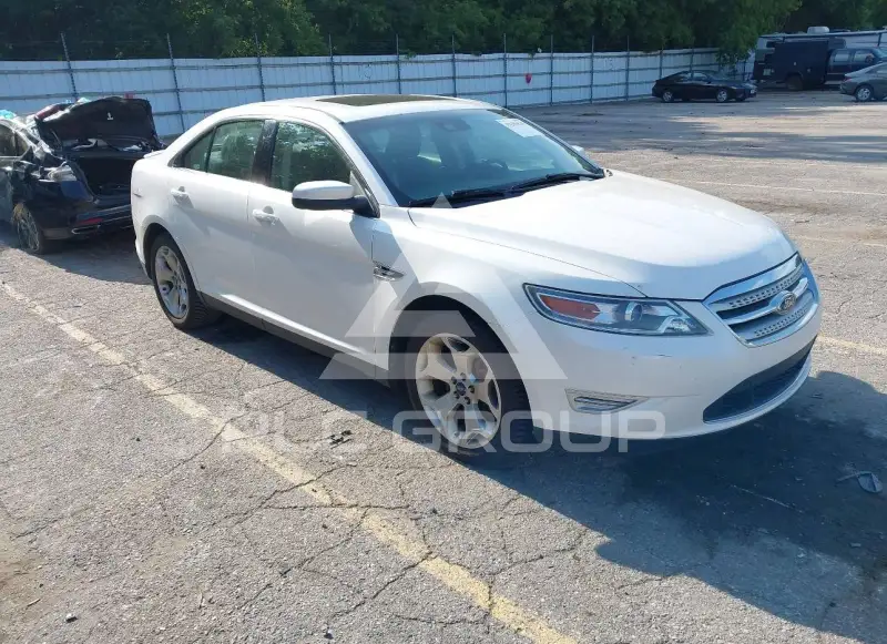 2010 Ford TAURUS фото