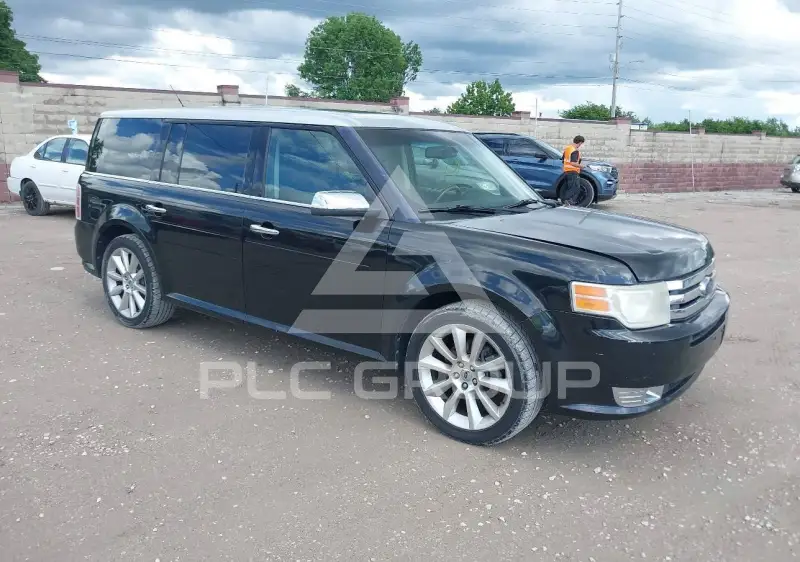 2010 Ford FLEX photo