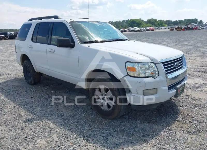 2010 Ford EXPLORER фото