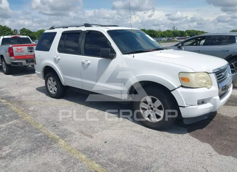 2010 Ford EXPLORER фото