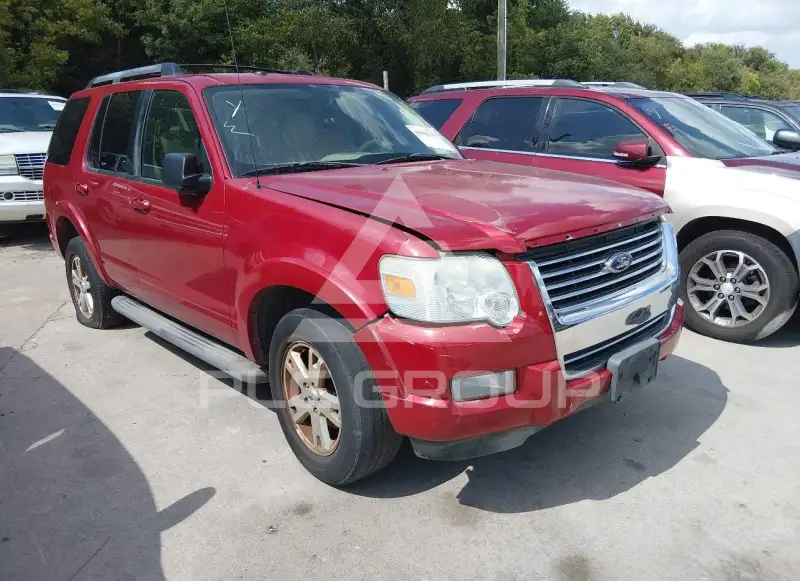 2010 Ford EXPLORER photo