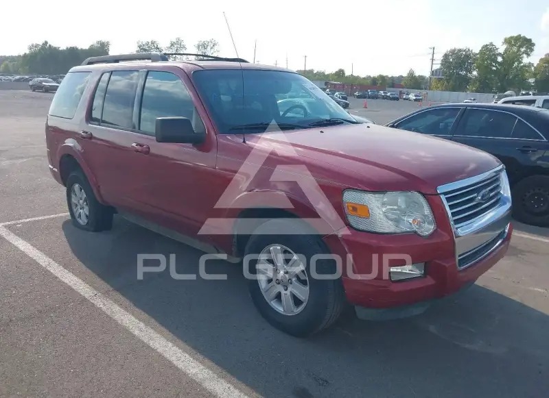 2010 Ford EXPLORER фото