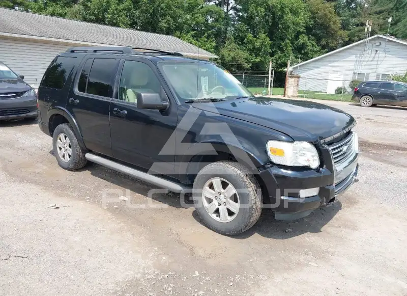 2010 Ford EXPLORER фото