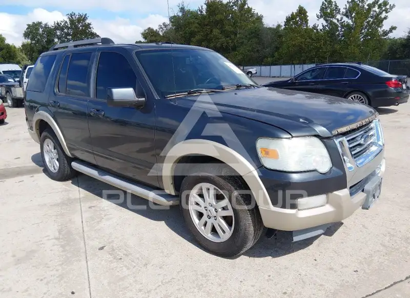 2010 Ford EXPLORER фото