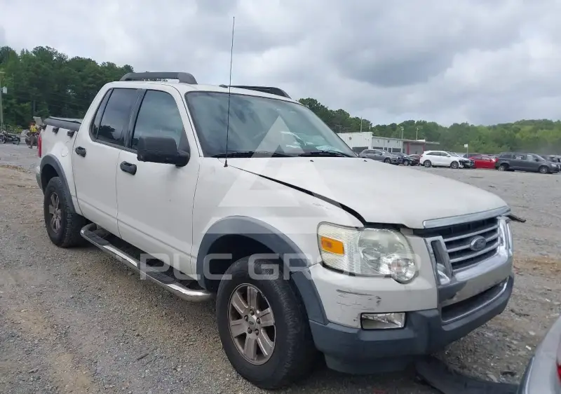 2010 Ford EXPLORER фото