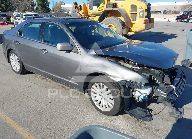 2010 Ford FUSION фото