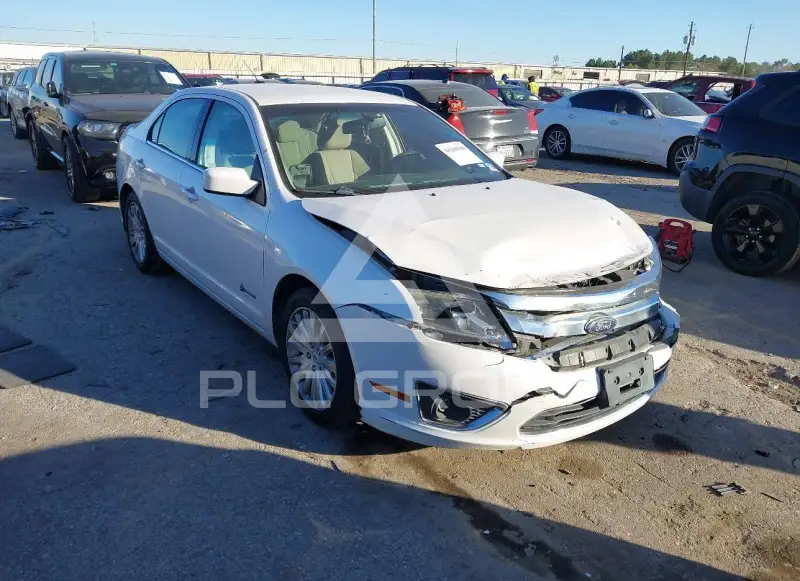 2010 Ford FUSION фото