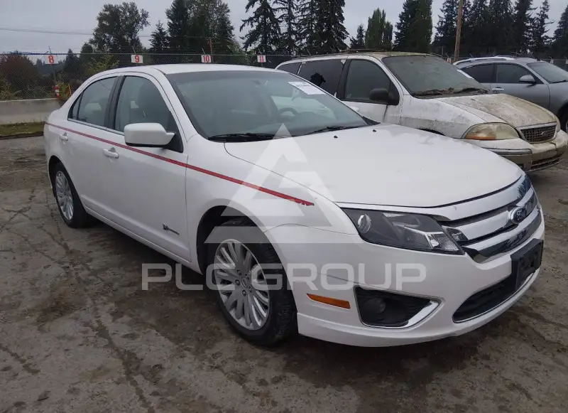 2010 Ford FUSION photo