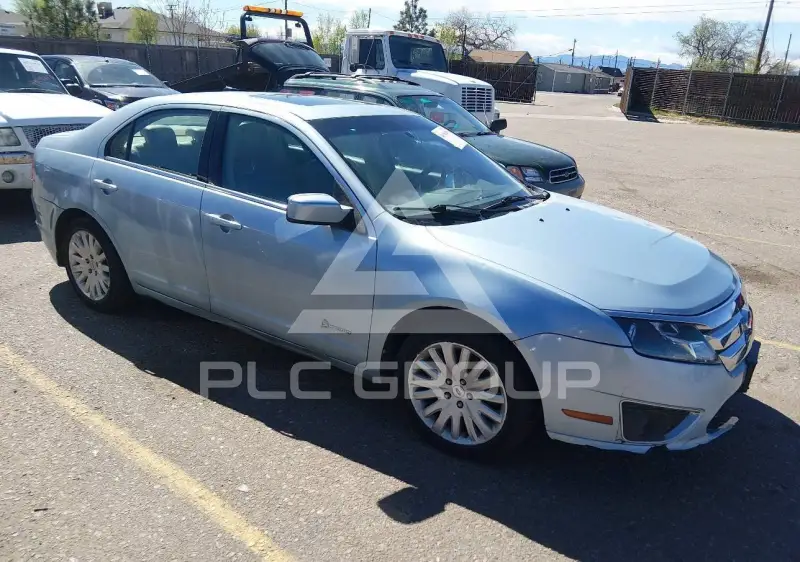 2010 Ford FUSION photo