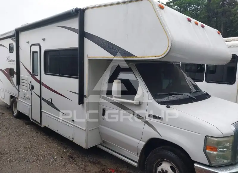 2010 Ford E-450 photo