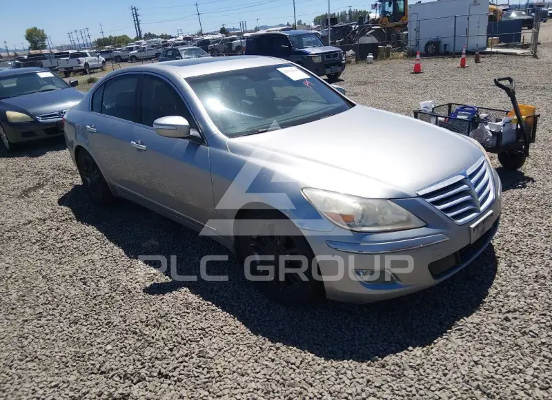 2010 Hyundai Genesis фото