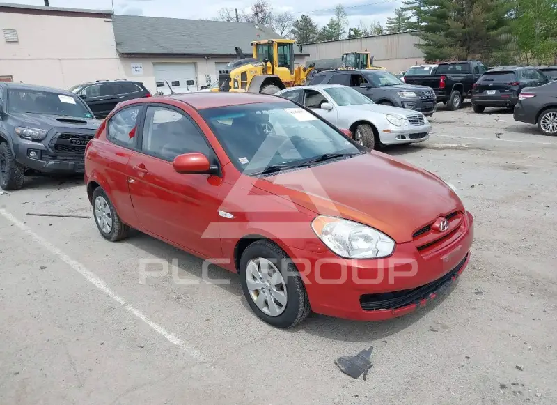 2010 Hyundai Accent фото
