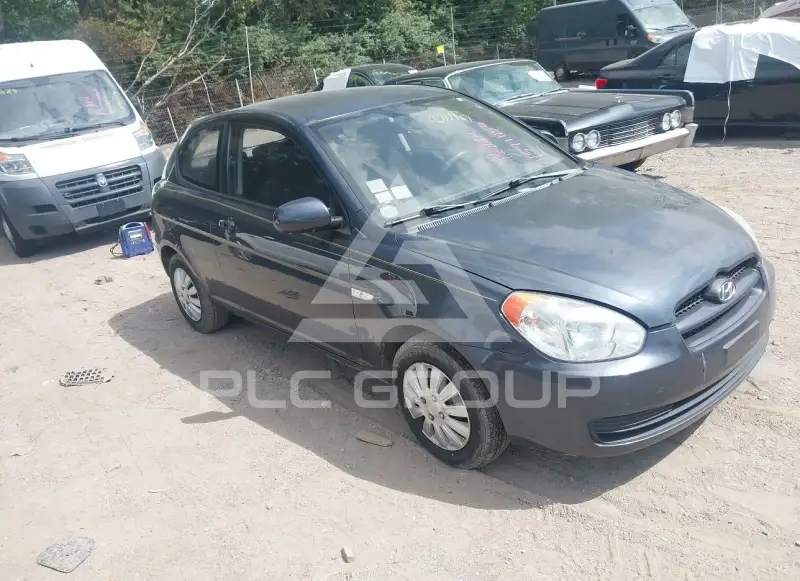 2010 Hyundai Accent photo