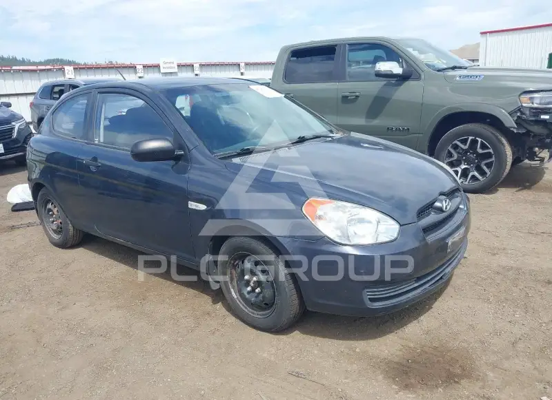 2010 Hyundai Accent фото