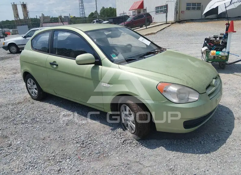 2010 Hyundai Accent фото