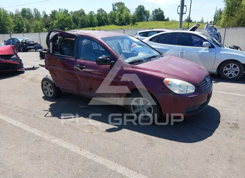 2010 Hyundai Accent фото