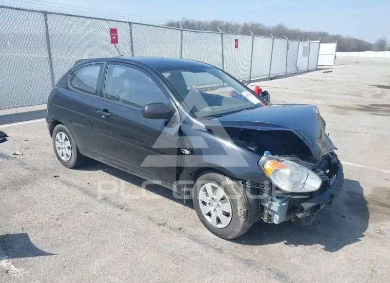 2010 Hyundai Accent фото