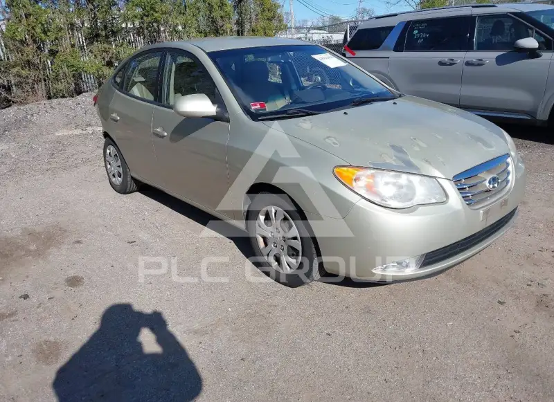 2010 Hyundai Elantra photo