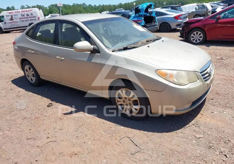 2010 Hyundai Elantra photo